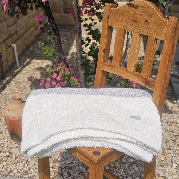 Barefoot Dreams Cozy Chic Throw Blanket  40"x60" Ivory Gray Stripe, Style 619 - Picture 4 of 9